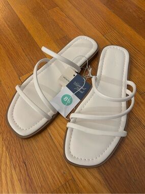 Universal Thread White Multi-Strap Slide Sandals